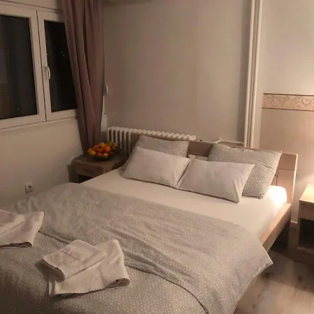 Apartament Paku *